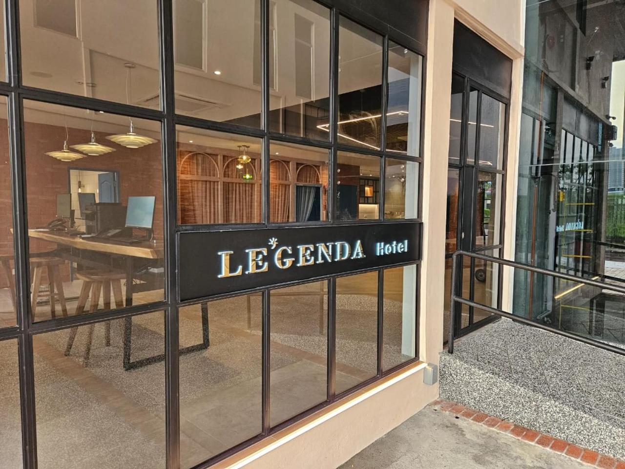 Le'Genda Hotel Kajang Exterior foto